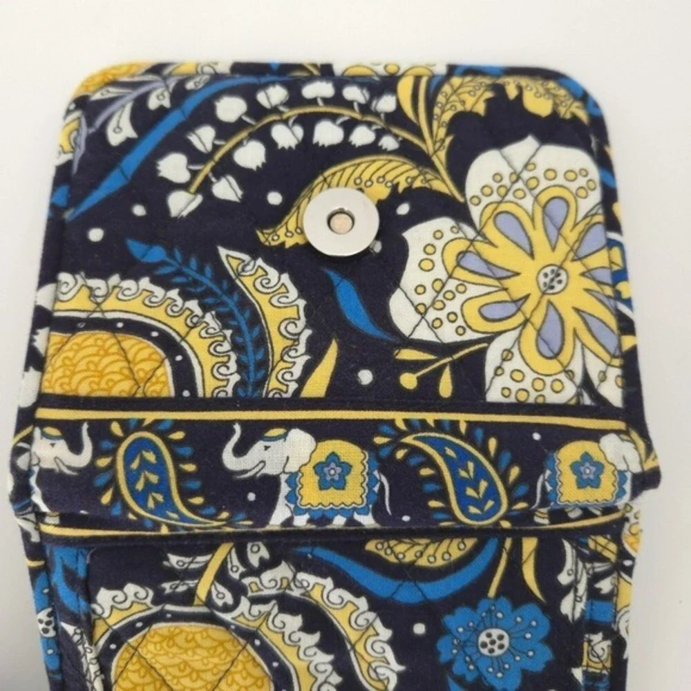 NWT Vera‎ Bradley Black & Yellow Floral Ellie Blue Bifold Snappy Wallet - Picture 3 of 6